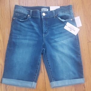 Juicy Couture Bermuda Shorts NWT size 8